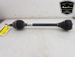 Begagnade Drivaxel, höger bak Audi RS 3 Sportback (8VA/8VF) 2.5 TFSI 20V Quattro Pris € 75,00 Marginaltabell erbjuds av AutoHam