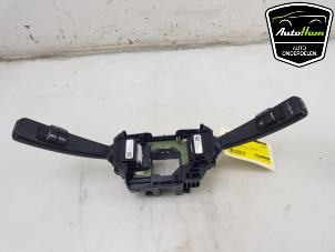 Używane Przelacznik Combi kolumny kierownicy Volvo V60 I (FW/GW) 1.6 T3 16V Cena € 25,00 Procedura marży oferowane przez AutoHam