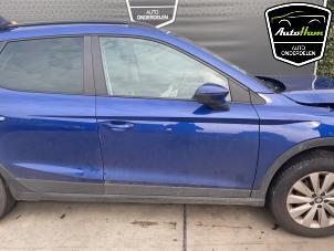 Begagnade Framdörr, 4-dörrars, höger Seat Arona (KJX) 1.0 TSI 12V Pris € 475,00 Marginaltabell erbjuds av AutoHam
