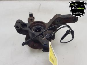 Gebruikte Fusee rechts-voor Dacia Spring 45 Prijs op aanvraag aangeboden door AutoHam