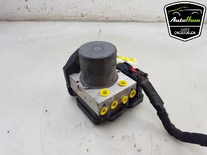 Begagnade ABS-pump Seat Ibiza V (KJB) 1.0 TSI 12V Pris € 40,00 Marginaltabell erbjuds av AutoHam