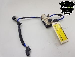 Gebruikte Module (diversen) Mazda 3 Sport (BP) 2.0 SkyActiv-G 122 Mild Hybrid 16V Prijs € 125,00 Margeregeling aangeboden door AutoHam