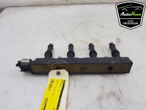 Begagnade Tändspole Opel Zafira Tourer (P12) 2.0 CDTI 16V 170 Ecotec Pris € 50,00 Marginaltabell erbjuds av AutoHam