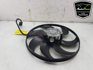 Gebruikte Koelvin Peugeot 208 II (UB/UH/UP) 1.2 Vti 12V PureTech 75 Prijs € 75,00 Margeregeling aangeboden door AutoHam