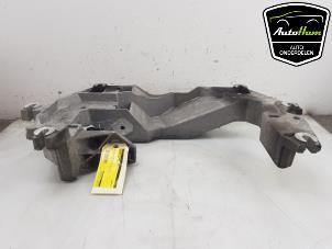 Begagnade Fäste, växellåda BMW X5 (F15) xDrive 40e PHEV 2.0 Pris € 125,00 Marginaltabell erbjuds av AutoHam