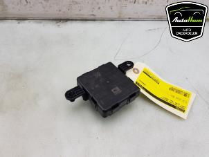 Begagnade Modul, nyckelfritt fordon Seat Leon (KLB) 1.0 eTSI 12V Pris € 60,00 Marginaltabell erbjuds av AutoHam