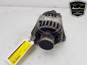 Begagnade Dynamo Jeep Renegade (BU) 1.4 Multi Air 16V Pris € 50,00 Marginaltabell erbjuds av AutoHam