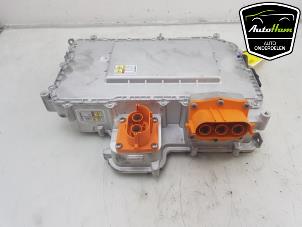 Begagnade Batteriladdare Volvo XC60 II (UZ) 2.0 T6 16V Recharge, Twin Engine AWD Pris på förfrågan erbjuds av AutoHam