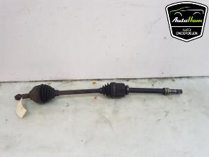 Begagnade Drivaxel, höger fram Opel Vivaro 2.0 CDTI Pris € 40,00 Marginaltabell erbjuds av AutoHam