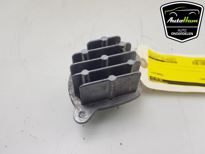 LED lamp van een Opel Corsa F (UB/UH/UP) 1.2 Turbo 12V 100 2020