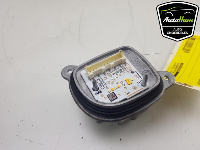 LED lamp van een Opel Corsa F (UB/UH/UP) 1.2 Turbo 12V 100 2020