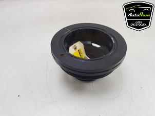 Używane Kolo pasowe walu korbowego Peugeot 3008 II (M4/MC/MJ/MR) 1.2 12V e-THP PureTech 130 Cena € 25,00 Procedura marży oferowane przez AutoHam