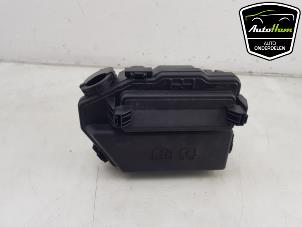 Begagnade Säkringsbox Landrover Range Rover V (LK) 3.0 V6 P510e Pris € 100,00 Marginaltabell erbjuds av AutoHam