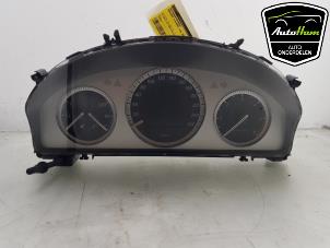 Gebruikte Instrumentenpaneel Mercedes C Estate (S204) 2.2 C-200 CDI 16V . Prijs € 125,00 Margeregeling aangeboden door AutoHam