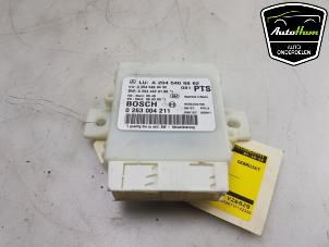 Gebruikte PDC Module Mercedes C Estate (S204) 2.2 C-200 CDI 16V . Prijs € 40,00 Margeregeling aangeboden door AutoHam