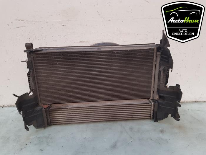 Koelerset van een Opel Astra K Sports Tourer 1.6 CDTI 110 16V 2016