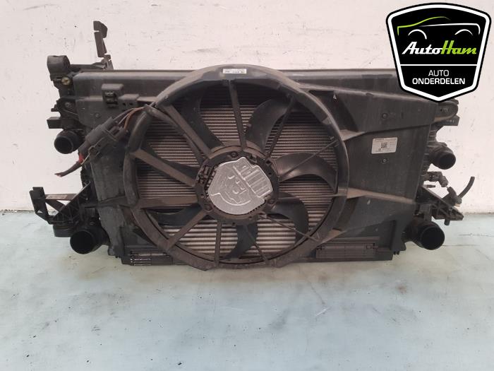 Koelerset van een Opel Astra K Sports Tourer 1.6 CDTI 110 16V 2016