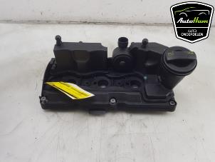 Używane Pokrywa zaworów Skoda Fabia II Combi 1.2 TDI 12V Greenline Cena € 50,00 Procedura marży oferowane przez AutoHam