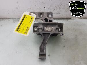 Gebruikte Motorsteun Skoda Octavia Combi (5EAC) 1.2 TSI 16V Prijs € 20,00 Margeregeling aangeboden door AutoHam