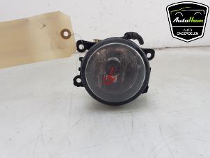 Begagnade Dimljus, höger fram Peugeot 307 SW (3H) 1.6 16V Pris € 15,00 Marginaltabell erbjuds av AutoHam