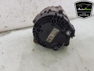 Gebruikte Dynamo Audi A4 Avant (B9) 3.0 TDI V6 24V Quattro Prijs € 151,25 Inclusief btw aangeboden door AutoHam