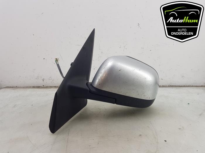 Spiegel Buiten links van een Dacia Lodgy (JS) 1.2 TCE 16V 2014