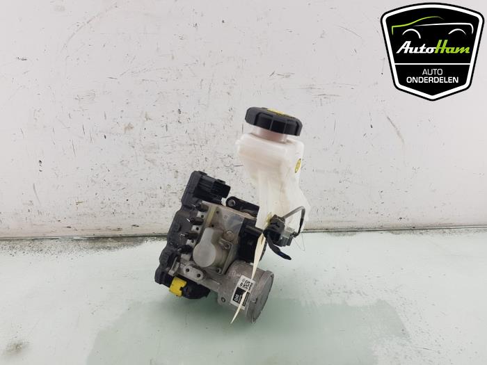 Bromsservo från en Kia Niro I (DE) E-Niro 64 kWh 2020