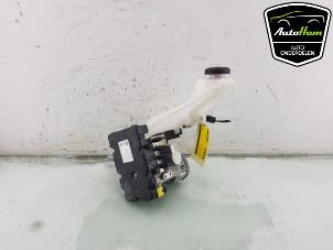 Begagnade Bromsservo Kia Niro I (DE) E-Niro 64 kWh Pris € 650,00 Marginaltabell erbjuds av AutoHam