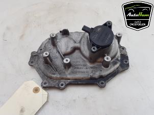 Gebruikte Distributiedeksel Landrover Discovery Sport (LC) 2.0 TD4 150 16V Prijs € 60,00 Margeregeling aangeboden door AutoHam