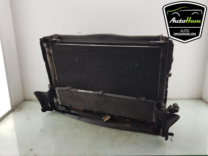 Kylarsats från en Mercedes-Benz C Estate (S205) C-350 e 2.0 16V 2015