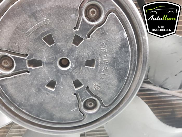 Kylarsats från en Mercedes-Benz C Estate (S205) C-350 e 2.0 16V 2015