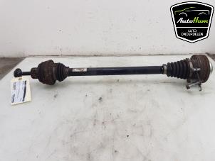 Begagnade Drivaxel, vänster bak Audi SQ5 (8RB) 3.0 TDI V6 24V Pris € 35,00 Marginaltabell erbjuds av AutoHam