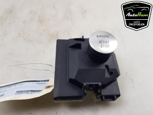 Begagnade Start/stopp-brytare Mercedes C (W205) C-350 e 2.0 16V Pris € 150,00 Marginaltabell erbjuds av AutoHam