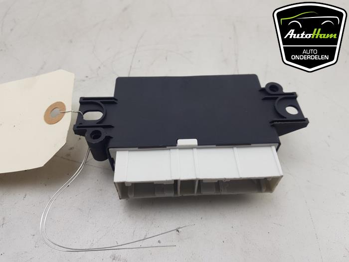 PDC Module van een Volkswagen Crafter (SY) 2.0 TDI FWD 2024