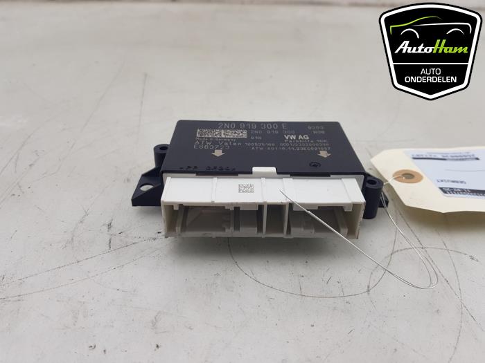 PDC Module van een Volkswagen Crafter (SY) 2.0 TDI FWD 2024