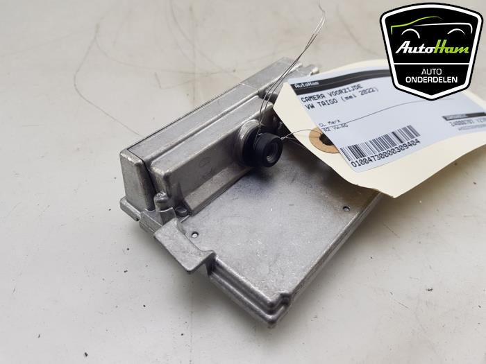 Framåtriktad kamera från en Volkswagen Taigo 1.0 TSI 110 12V 2022