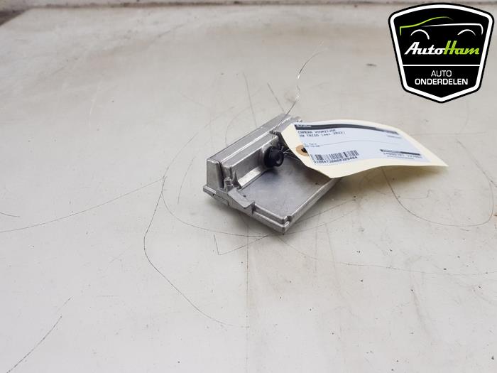 Framåtriktad kamera från en Volkswagen Taigo 1.0 TSI 110 12V 2022