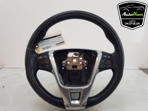 Gebruikte Stuurwiel Volvo V40 (MV) 1.5 T3 16V Geartronic Prijs € 95,00 Margeregeling aangeboden door AutoHam