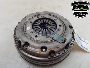 Begagnade Tvåmassesvänghjul Ford Focus 4 Wagon 1.5 EcoBoost 12V 182 Pris € 175,00 Marginaltabell erbjuds av AutoHam