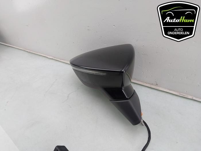 Skärmspegel, höger från en Seat Arona (KJX) 1.0 TSI 12V 2019