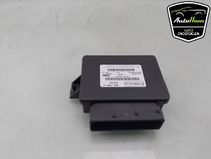 Używane Modul hamulca postojowego Volvo V60 I (FW/GW) 2.0 D4 16V Cena € 50,00 Procedura marży oferowane przez AutoHam