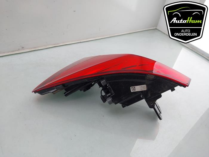 Baklykta, höger från en Skoda Scala 1.0 TSI 115 2024