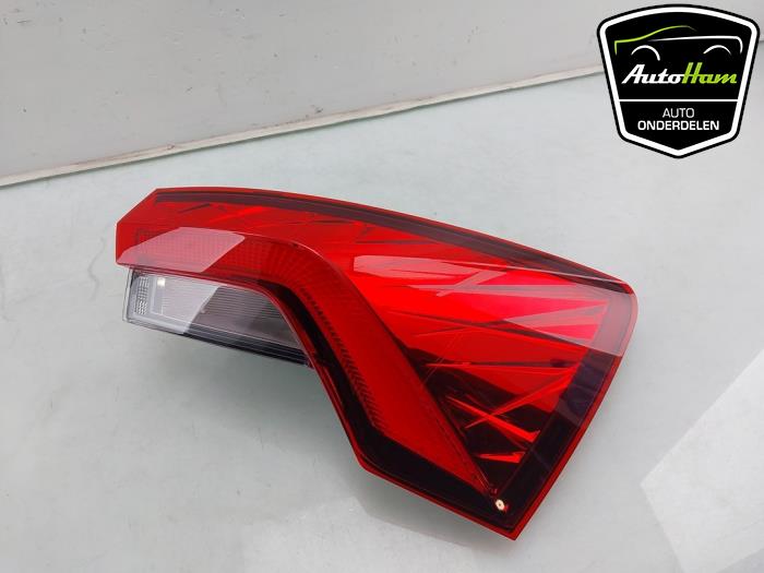 Baklykta, höger från en Skoda Scala 1.0 TSI 115 2024