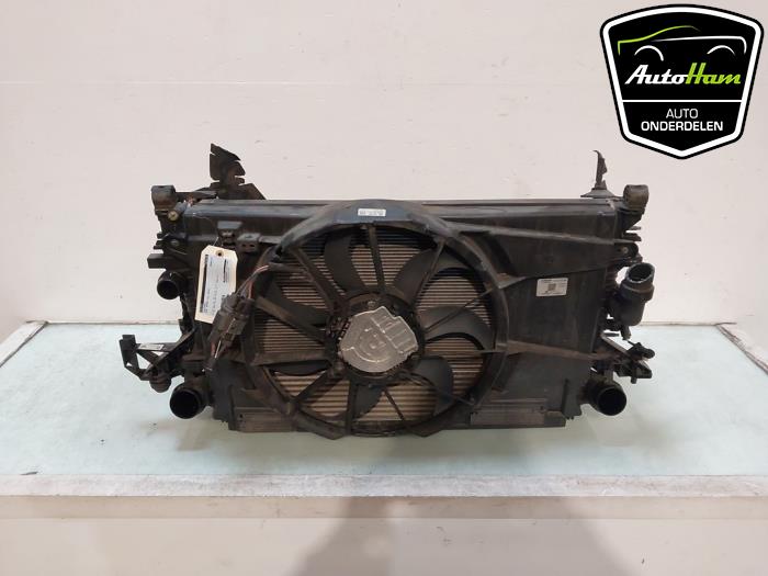 Koelerset van een Opel Astra K 1.6 SIDI Eco Turbo 16V 2019