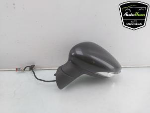 Begagnade Skärmspegel, vänster Ford Fiesta 6 (JA8) 1.6 TDCi 16V ECOnetic Pris € 75,00 Marginaltabell erbjuds av AutoHam