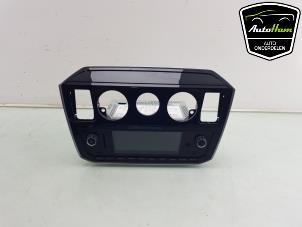 Begagnade Radio Volkswagen Up! (121) 1.0 12V 60 Pris € 225,00 Marginaltabell erbjuds av AutoHam