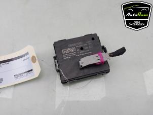 Używane Sterownik doswietlania zakretów Audi A3 Limousine (8YS) 1.0 30 TFSI 12V Mild Hybrid Cena € 95,00 Procedura marży oferowane przez AutoHam