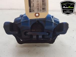 Używane Zacisk hamulcowy prawy przód BMW 3 serie (F30) 320i 2.0 16V Cena € 50,00 Procedura marży oferowane przez AutoHam