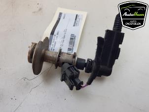 Gebruikte Adblue injector Volkswagen Passat Variant (3G5) 2.0 TDI 16V 150 Prijs € 75,00 Margeregeling aangeboden door AutoHam