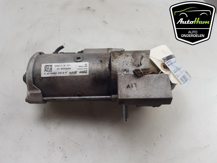 Startmotor från en BMW 5 serie Touring (G31) 520i 2.0 TwinPower Turbo 16V 2019